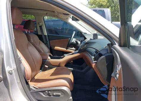 2019 Acura Rdx Technology Package z USA, uszkodzony, nr VIN 5J8TC2H50KL026455